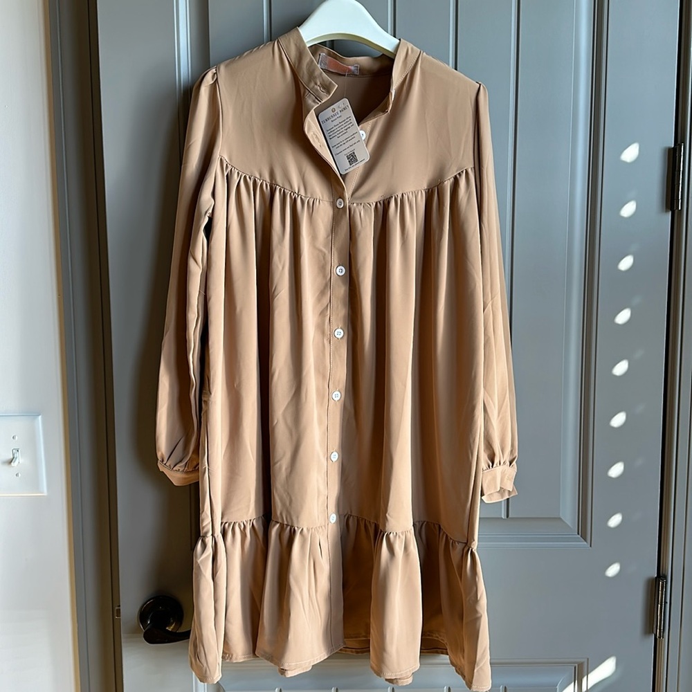 NWT Tan boutique button front dress